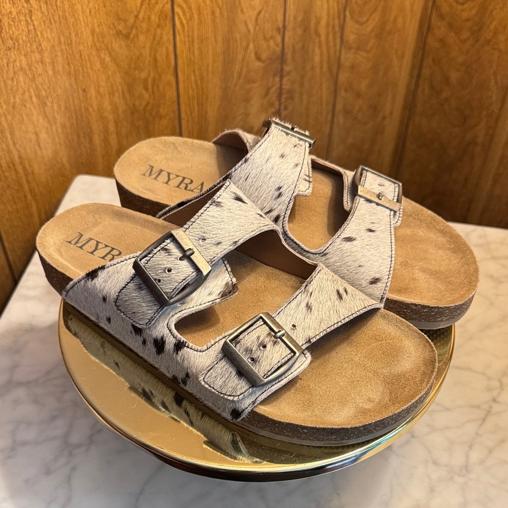 Myra Bag Cowhide Sandals Size 9 Spotted Restful Hair on Leather Slides